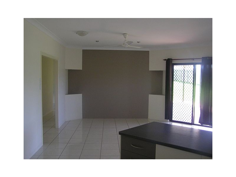 14 Wensley Ave, Yungaburra QLD 4884