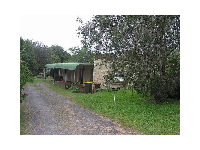 1/6 Hanrahan, Malanda QLD 4885
