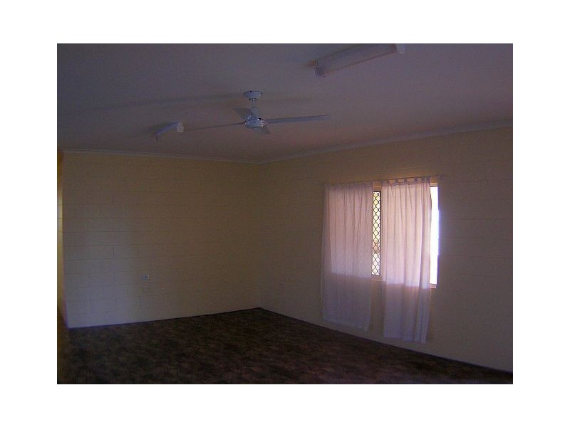 4 Gordon Street, Atherton QLD 4883