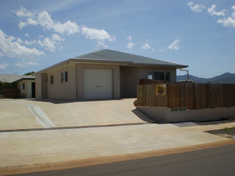 33 Tower Avenue, Atherton QLD 4883