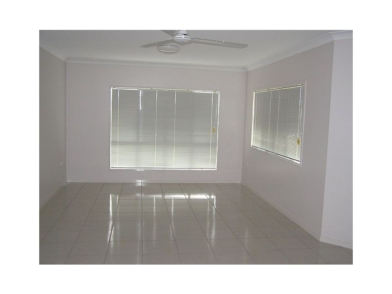 10 Rosewood Close, Malanda QLD 4885