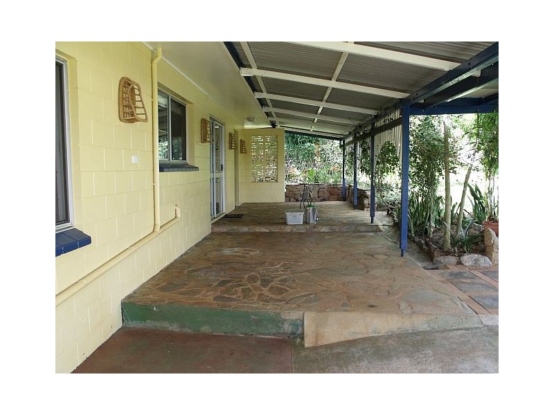 57 Eacham Rd, Yungaburra QLD 4884