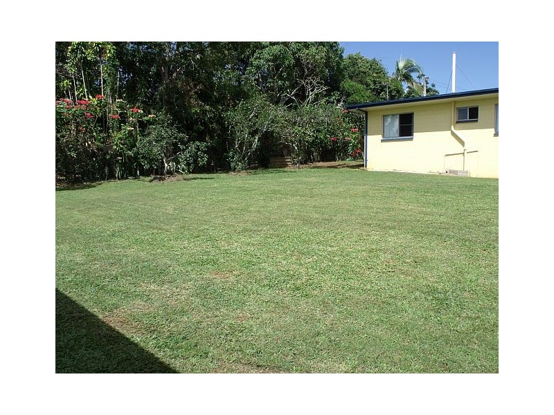 57 Eacham Rd, Yungaburra QLD 4884