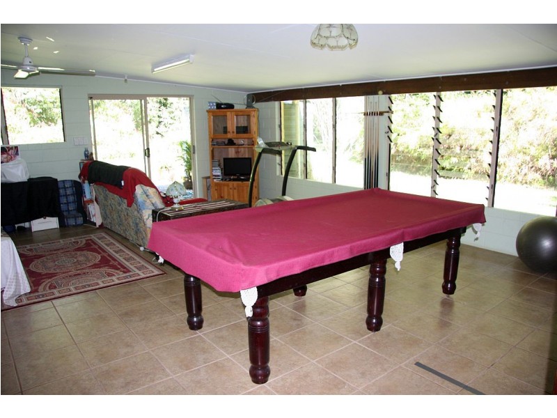 Lake Eacham QLD 4884