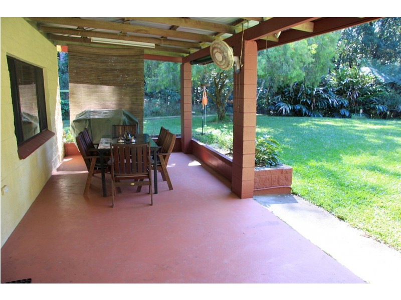 Lake Eacham QLD 4884