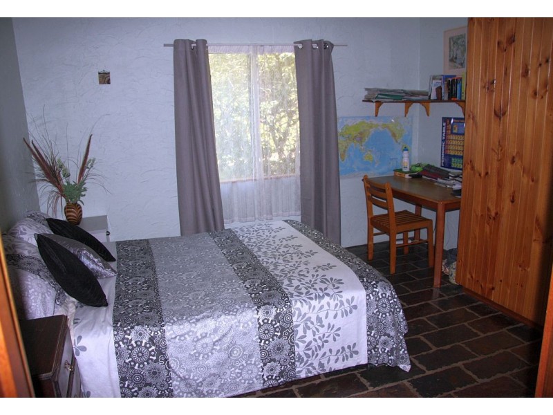 Lake Eacham QLD 4884