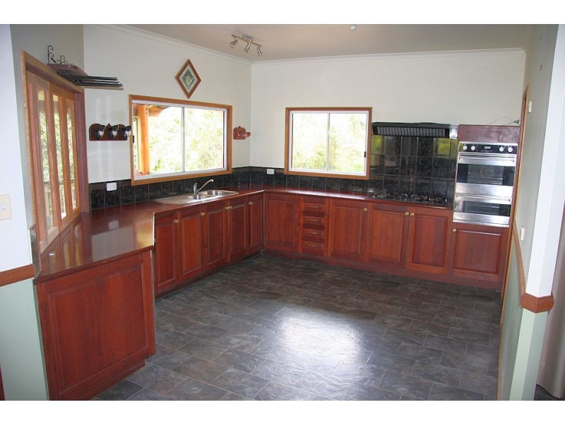 Topaz QLD 4885