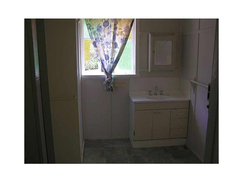 13 Mary Street, Malanda QLD 4885