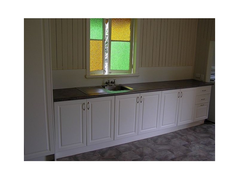 13 Mary Street, Malanda QLD 4885