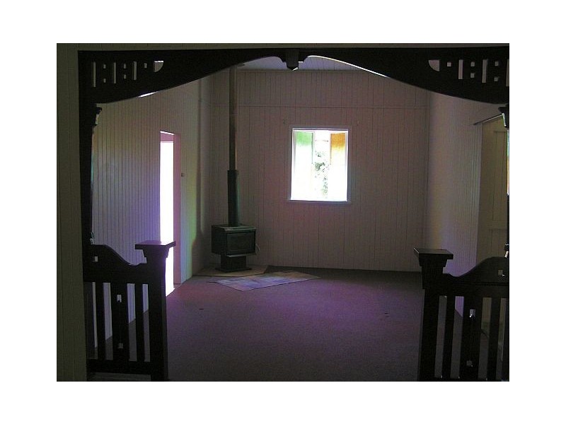 13 Mary Street, Malanda QLD 4885