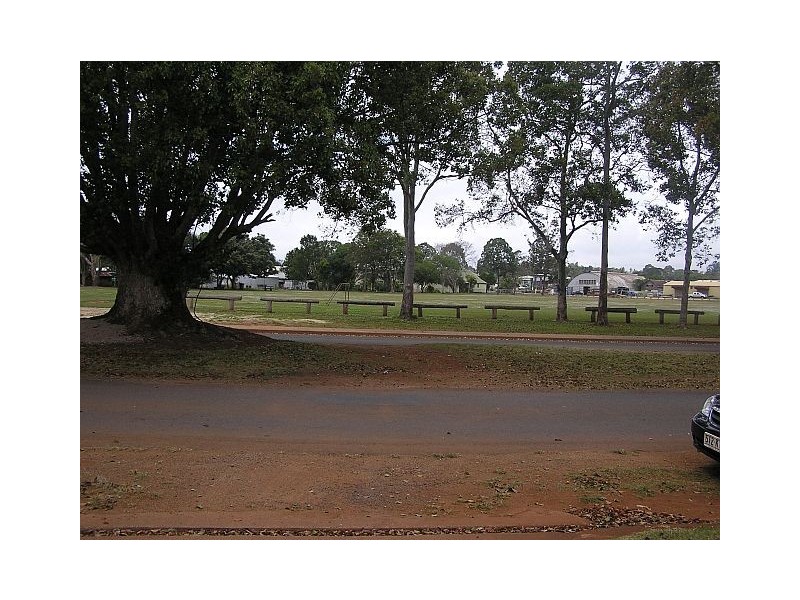 13 Mary Street, Malanda QLD 4885