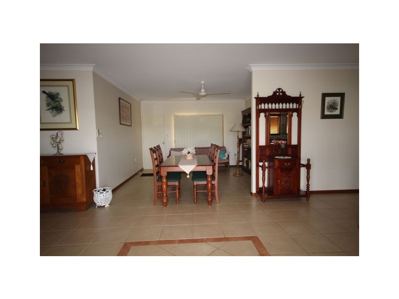 25 Park Ave, Yungaburra QLD 4884