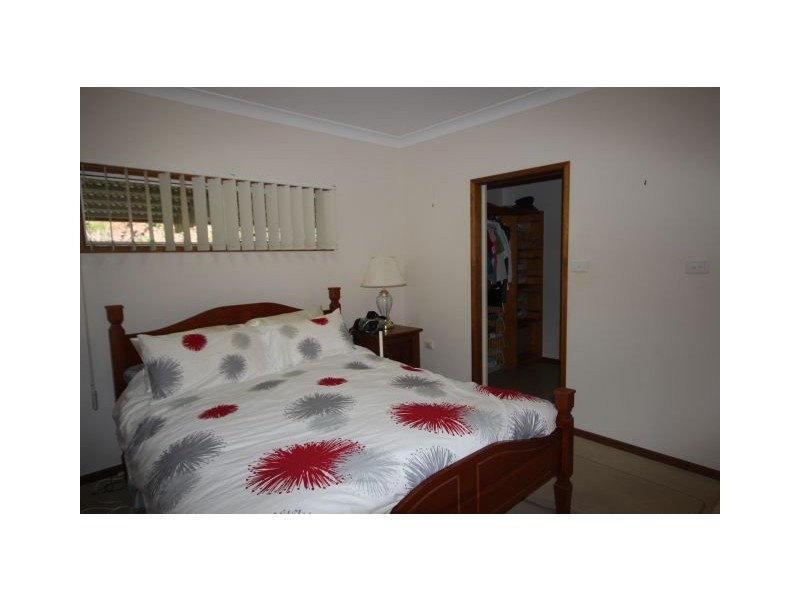 25 Park Ave, Yungaburra QLD 4884