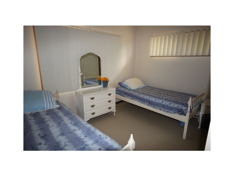 25 Park Ave, Yungaburra QLD 4884