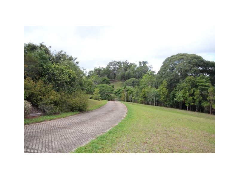 25 Park Ave, Yungaburra QLD 4884