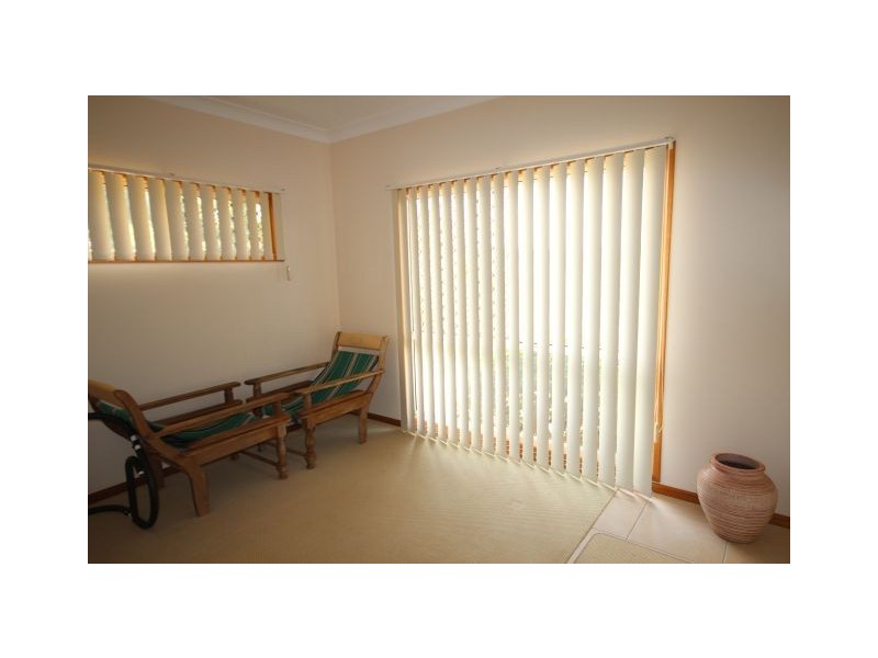 25 Park Ave, Yungaburra QLD 4884