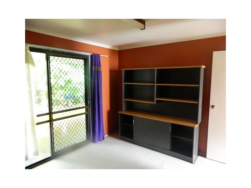 16 Lynch St, Malanda QLD 4885