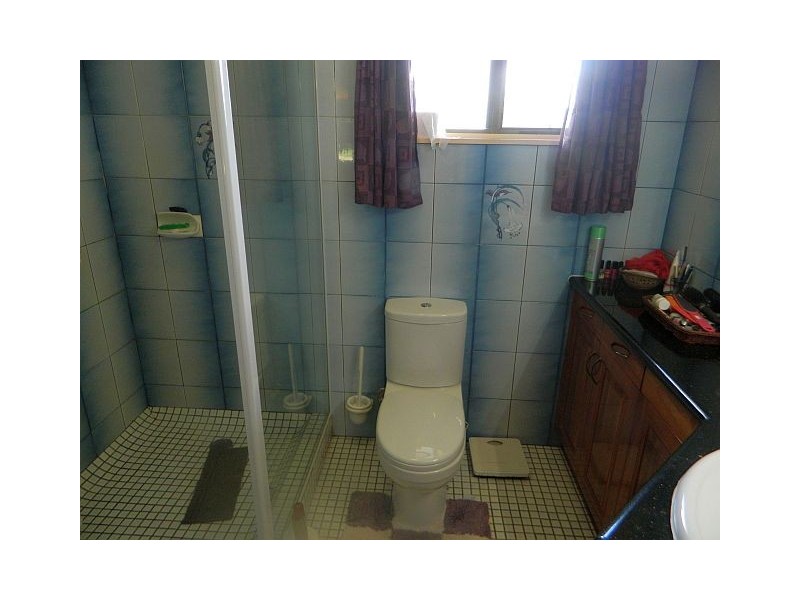 3 Tanner Rd, Malanda QLD 4885