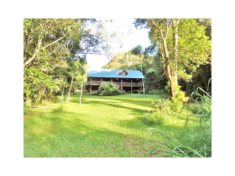 Lake Barrine QLD 4884