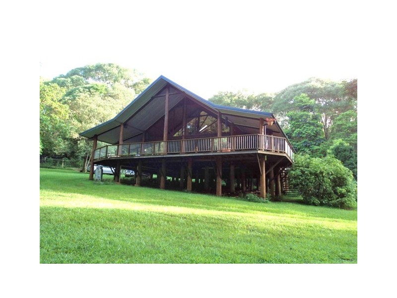 Lake Barrine QLD 4884