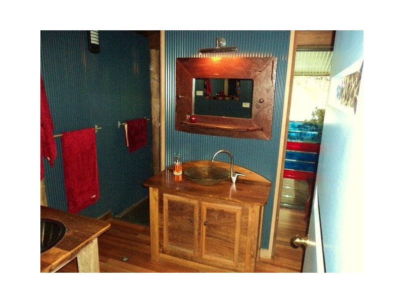 Lake Barrine QLD 4884