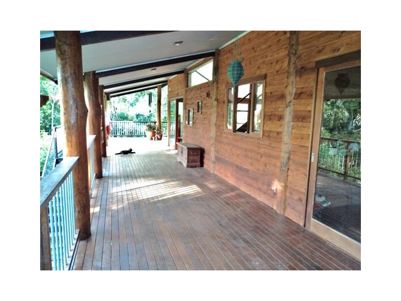 Lake Barrine QLD 4884