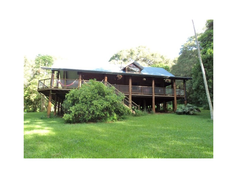 Lake Barrine QLD 4884