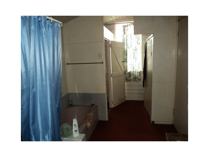 9 Mary st, Malanda QLD 4885