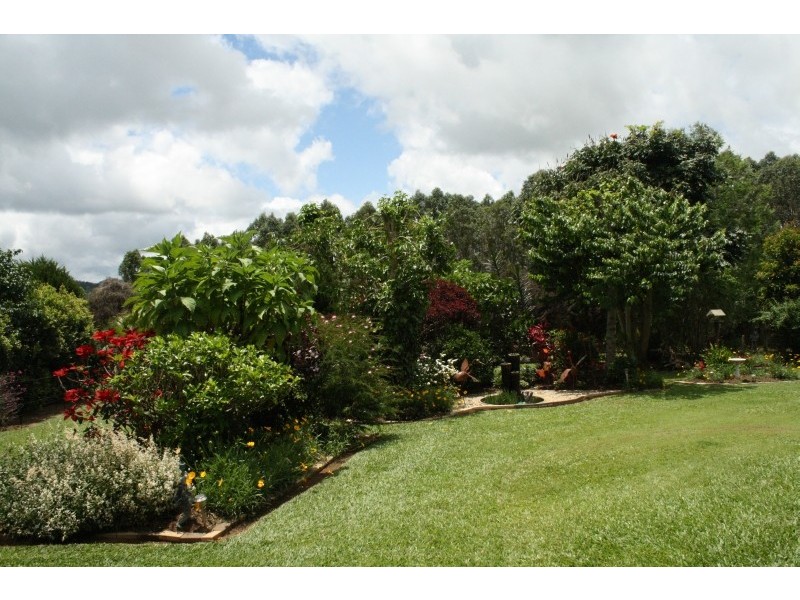 Yungaburra QLD 4884