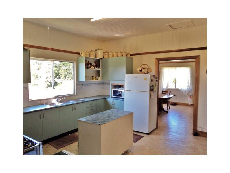 64 Mckell Rd, Upper Barron QLD 4883