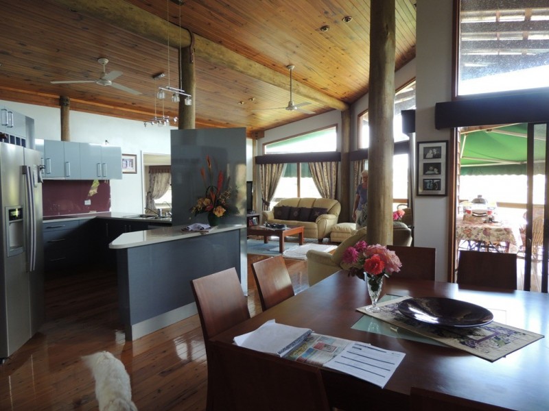 40 Oleander Dve, Yungaburra QLD 4884