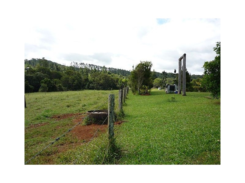 Yungaburra QLD 4884
