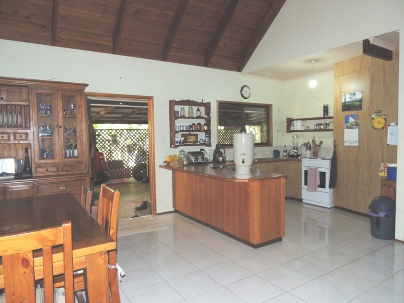 Yungaburra QLD 4884