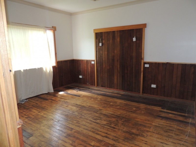 19 Palm Avenue, Millaa Millaa QLD 4886