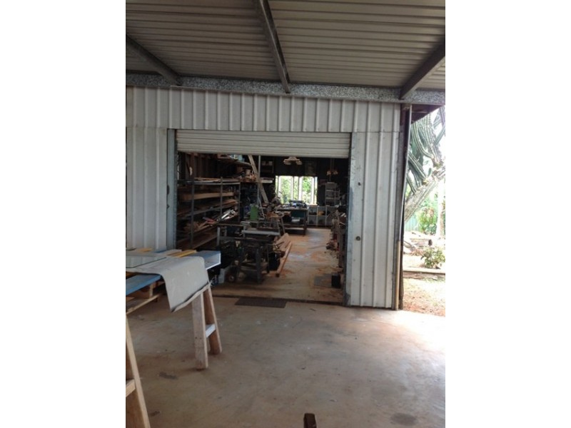 8 Lynch Street, Malanda QLD 4885