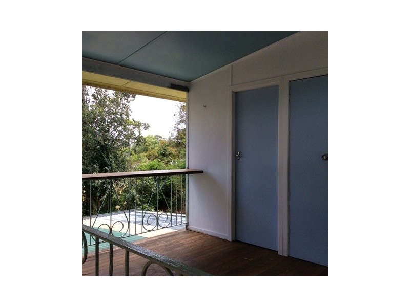 8 Lynch Street, Malanda QLD 4885