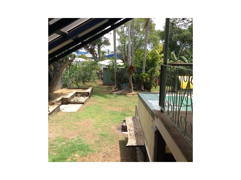 8 Lynch Street, Malanda QLD 4885