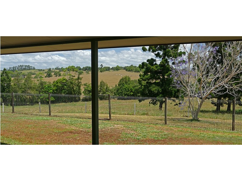 169 Merragallan Road, Malanda QLD 4885