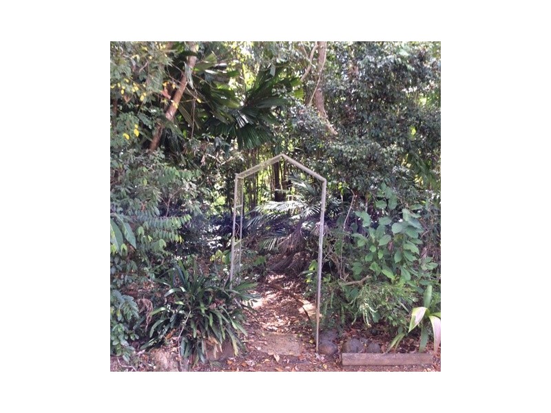 148 Lake Barrine Road, Malanda QLD 4885