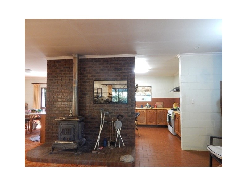 148 Lake Barrine Road, Malanda QLD 4885