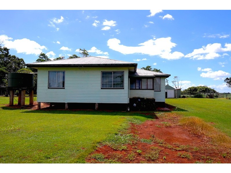 20 Upper Barron Road, Malanda QLD 4885