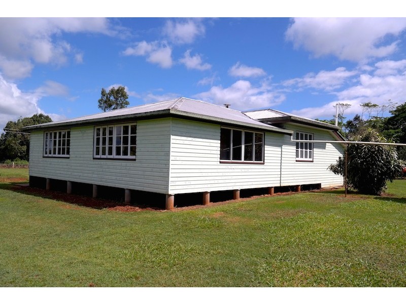 20 Upper Barron Road, Malanda QLD 4885