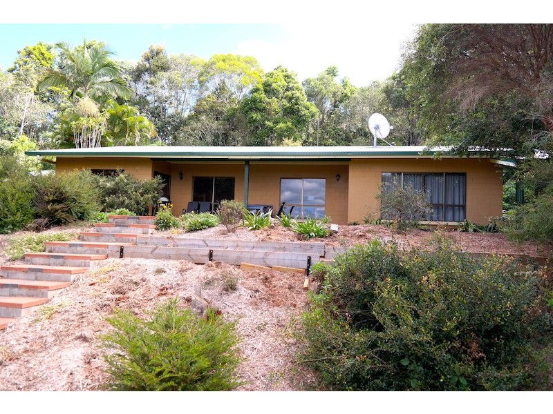 Lake Eacham QLD 4884