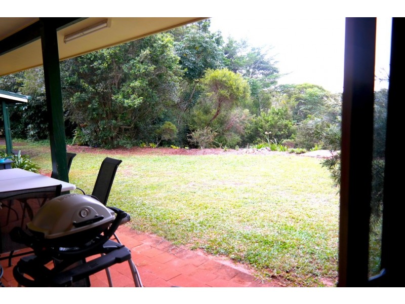 Lake Eacham QLD 4884