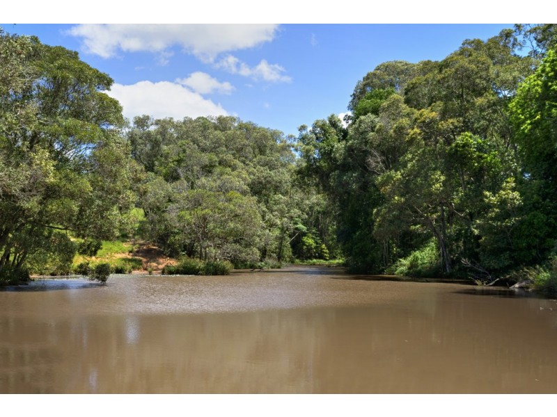 Lake Barrine QLD 4884