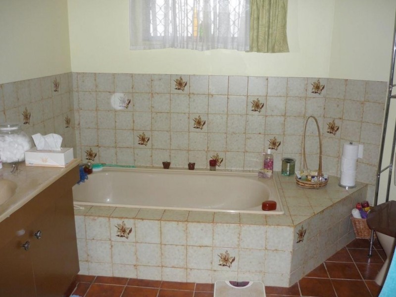 Lake Eacham QLD 4884