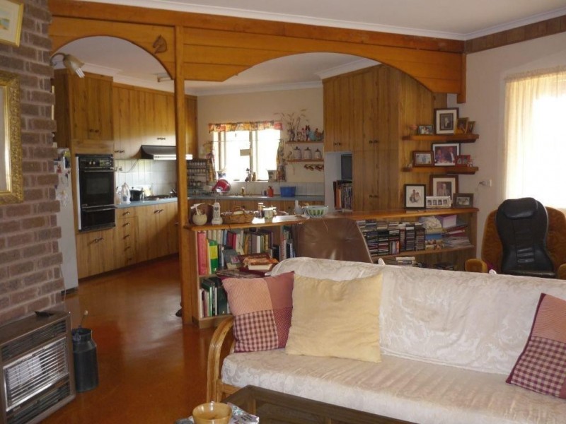 Lake Eacham QLD 4884