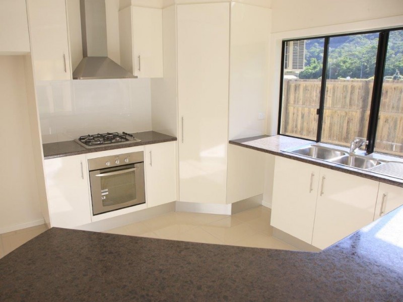 Bentley Park QLD 4869