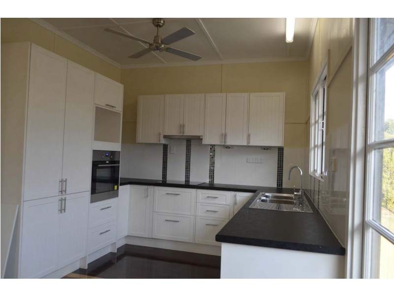Atherton QLD 4883