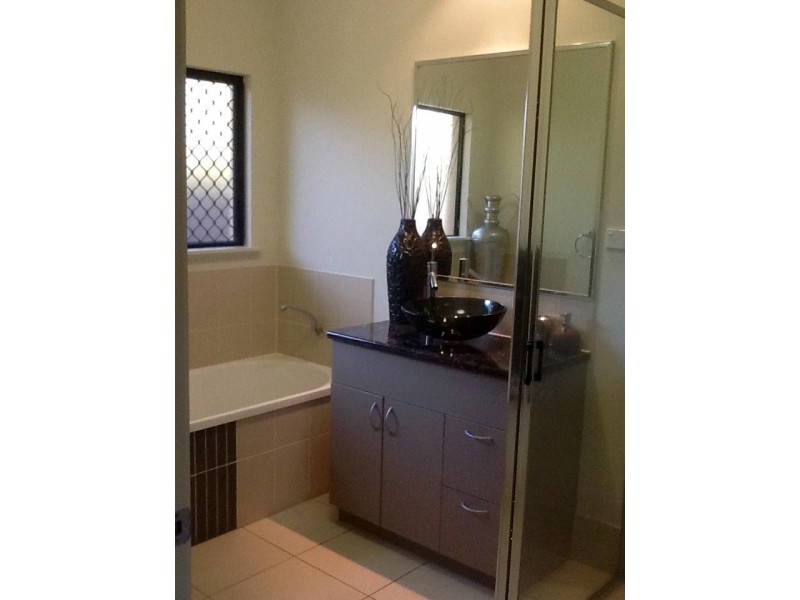 Clifton Beach QLD 4879